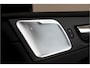 Volvo XC60 2.0 T8 AWD 335kW/456pk Aut8 Plug-in hybrid Long Range R-Design LUCHTVERING + BOWERS&WILKINS + ADAPT.CRUISE + PILOT ASSIST + STOEL-&STUURVERWARMING + GOOGLE DASH + KEYLESS ENTRY&GO + LANE ASSIST + CAMERA + EL.TREKHAAK + PARKSENSOREN V&A + 19" LM-VELGEN!!
