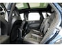 Volvo XC60 2.0 T8 AWD 335kW/456pk Aut8 Plug-in hybrid Long Range R-Design LUCHTVERING + BOWERS&WILKINS + ADAPT.CRUISE + PILOT ASSIST + STOEL-&STUURVERWARMING + GOOGLE DASH + KEYLESS ENTRY&GO + LANE ASSIST + CAMERA + EL.TREKHAAK + PARKSENSOREN V&A + 19" LM-VELGEN!!