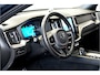 Volvo XC60 2.0 T8 AWD 335kW/456pk Aut8 Plug-in hybrid Long Range R-Design LUCHTVERING + BOWERS&WILKINS + ADAPT.CRUISE + PILOT ASSIST + STOEL-&STUURVERWARMING + GOOGLE DASH + KEYLESS ENTRY&GO + LANE ASSIST + CAMERA + EL.TREKHAAK + PARKSENSOREN V&A + 19" LM-VELGEN!!