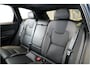 Volvo XC60 2.0 T8 AWD 335kW/456pk Aut8 Plug-in hybrid Long Range R-Design LUCHTVERING + BOWERS&WILKINS + ADAPT.CRUISE + PILOT ASSIST + STOEL-&STUURVERWARMING + GOOGLE DASH + KEYLESS ENTRY&GO + LANE ASSIST + CAMERA + EL.TREKHAAK + PARKSENSOREN V&A + 19" LM-VELGEN!!