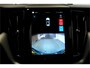 Volvo XC60 2.0 T8 AWD 335kW/456pk Aut8 Plug-in hybrid Long Range R-Design LUCHTVERING + BOWERS&WILKINS + ADAPT.CRUISE + PILOT ASSIST + STOEL-&STUURVERWARMING + GOOGLE DASH + KEYLESS ENTRY&GO + LANE ASSIST + CAMERA + EL.TREKHAAK + PARKSENSOREN V&A + 19" LM-VELGEN!!