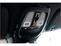 Volvo XC60 2.0 T8 AWD 335kW/456pk Aut8 Plug-in hybrid Long Range R-Design LUCHTVERING + BOWERS&WILKINS + ADAPT.CRUISE + PILOT ASSIST + STOEL-&STUURVERWARMING + GOOGLE DASH + KEYLESS ENTRY&GO + LANE ASSIST + CAMERA + EL.TREKHAAK + PARKSENSOREN V&A + 19" LM-VELGEN!!