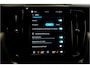Volvo XC60 2.0 T8 AWD 335kW/456pk Aut8 Plug-in hybrid Long Range R-Design LUCHTVERING + BOWERS&WILKINS + ADAPT.CRUISE + PILOT ASSIST + STOEL-&STUURVERWARMING + GOOGLE DASH + KEYLESS ENTRY&GO + LANE ASSIST + CAMERA + EL.TREKHAAK + PARKSENSOREN V&A + 19" LM-VELGEN!!