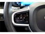 Volvo XC60 2.0 T8 AWD 335kW/456pk Aut8 Plug-in hybrid Long Range R-Design LUCHTVERING + BOWERS&WILKINS + ADAPT.CRUISE + PILOT ASSIST + STOEL-&STUURVERWARMING + GOOGLE DASH + KEYLESS ENTRY&GO + LANE ASSIST + CAMERA + EL.TREKHAAK + PARKSENSOREN V&A + 19" LM-VELGEN!!