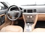 Opel Vectra Wagon 1.8-16V Executive nette automaat met leer