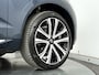 Volvo XC60 T8 Plug-in hybrid AWD Ultra Bright | SOH 100% | Panoramadak | 360° camera | Luchtvering | Harman Kardon | Head-up display | Stoel- en Stuurverwarming | Trekhaak
