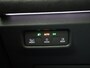 Volkswagen Tayron 1.5 eHybrid R-Line Edition 204 PK| Origineel Nederlands | 1e Eigenaar | Trekhaak | Panoramadak | Navigatie | Dodehoeksensoren | Achteruitrijcamera | Sfeerverlichting