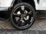 Land Rover Defender 110 2.0 P300e 110 Dynamic Edition | Head-up Display |  Caraway | Meridian™ Surround Sound System