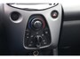 Toyota Aygo 1.0 VVT-i x-play | NAVI | AIRCO | CAMERA | LED | NAP | MOOIE GOED ONDERHOUDEN AUTO |