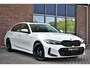 BMW 3-Serie 330e xDrive M-Sport Pro Pano M-zetels ACC HUD 19inch El-klep