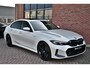 BMW 3-Serie 330e xDrive M-Sport Pro Pano M-zetels ACC HUD 19inch El-klep