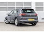 Volkswagen Golf 1.0 eTSI 110pk DSG Life | Navigatie | App Connect | Parkeersensoren
