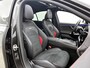 Mercedes-Benz E-klasse AMG 53 4MATIC+ / NL Auto / Luchtvering (AMG RIDE CONTROL) / Panoramadak / Night Pakket / MBUX Superscreen / Achterasbesturing / Burmester / Plug-in hybride / Elektrisch rijbereik tot ca. 100 km /
