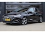 Hyundai i30 1.5 T-GDi MHEV Premium | Pano | Clima | Camera | Stoel/Stuur Verwarming | Navi | Cruise | Lane Assist