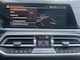 BMW X5 xDrive30d High Executive X-Line Luchtvering Individual Tartufo leder Trekhaak 3500 kg Panoramadak Laser licht Koplampen Head-Up Display Harman Kardon Audio 20 Inch Rondzicht Camera Vol Opties Lage Kilometerstand