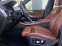 BMW X5 xDrive30d High Executive X-Line Luchtvering Individual Tartufo leder Trekhaak 3500 kg Panoramadak Laser licht Koplampen Head-Up Display Harman Kardon Audio 20 Inch Rondzicht Camera Vol Opties Lage Kilometerstand