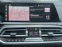 BMW X5 xDrive30d High Executive X-Line Luchtvering Individual Tartufo leder Trekhaak 3500 kg Panoramadak Laser licht Koplampen Head-Up Display Harman Kardon Audio 20 Inch Rondzicht Camera Vol Opties Lage Kilometerstand