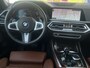 BMW X5 xDrive30d High Executive X-Line Luchtvering Individual Tartufo leder Trekhaak 3500 kg Panoramadak Laser licht Koplampen Head-Up Display Harman Kardon Audio 20 Inch Rondzicht Camera Vol Opties Lage Kilometerstand