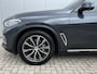 BMW X5 xDrive30d High Executive X-Line Luchtvering Individual Tartufo leder Trekhaak 3500 kg Panoramadak Laser licht Koplampen Head-Up Display Harman Kardon Audio 20 Inch Rondzicht Camera Vol Opties Lage Kilometerstand