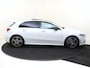 Mercedes-Benz A-klasse 180 Business Solution AMG Panoramadak / Nightpakket / Parkeercamera /