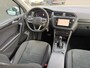 Volkswagen Tiguan 1.5 TSI DSG 150PK Elegance | HUD | Trekhaak | Camera | IQ-Light