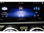 Mercedes-Benz A-klasse 180 Business Solution AMG Night Upgrade | HALF LEDER | STOELVERWARMING | APPLE | SFEERVERLICHTING