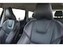 Volvo XC60 2.0 D3 FWD Ocean Race | Stoel en Stuurverwarming | Leer | Navigatie | Trekhaak 1800kg | Distributieriem is vervangen |