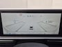 Hyundai Ioniq 6 Lounge 77.4 kWh Automaat / SOH 100% / Fabrieksgarantie tot 03-2028 / Dealer onderhouden / CCS snellader / Elektrische stoelen met Relax / Head Up Display / warmtepomp / Camera / Apple Carplay Android / 18" LM wielen / Stuur- Stoel & Achterbank verwarming / Stoelventilatie /