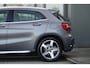 Mercedes-Benz GLA 180 Business Solution AMG | Panoramadak | Camera | Navi | Sfeer |