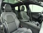 Volvo XC60 T6 350pk AWD Ultra Black Edition / Facelift / Head-Up / Sportstoelen / Full-LED / 360 Camera / 21'' / Panoramadak / Elektr. Stoelen / Harman&Kardon Audio / Stoel + Stuurw. Verwarming / Achterb. Verwarming /