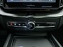 Volvo XC60 T6 350pk AWD Ultra Black Edition / Facelift / Head-Up / Sportstoelen / Full-LED / 360 Camera / 21'' / Panoramadak / Elektr. Stoelen / Harman&Kardon Audio / Stoel + Stuurw. Verwarming / Achterb. Verwarming /