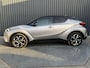 Toyota C-HR / C-HR+ 1.8 Hybrid Bi-tone | Trekhaak afnb. | Dodehoeksensoren | Stuur & Stoel verw. | Prijs Rijklaar!!