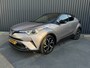 Toyota C-HR / C-HR+ 1.8 Hybrid Bi-tone | Trekhaak afnb. | Dodehoeksensoren | Stuur & Stoel verw. | Prijs Rijklaar!!