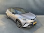 Toyota C-HR / C-HR+ 1.8 Hybrid Bi-tone | Trekhaak afnb. | Dodehoeksensoren | Stuur & Stoel verw. | Prijs Rijklaar!!