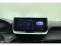 Peugeot 2008 1.2 Hybrid 145pk Allure | Keyless Entry en Start | Climate Control | Cruise Control | Parkeersensoren voor + achter | AppleCarplay/Android Auto |