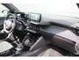 Peugeot e-2008 EV GT Pack 50 kWh | Fase 3 | Navigatie | Camera | Panorama/schuifdak | Stoelverwarming | 18 Inch | Alcantara |
