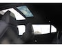 Peugeot e-2008 EV GT Pack 50 kWh | Fase 3 | Navigatie | Camera | Panorama/schuifdak | Stoelverwarming | 18 Inch | Alcantara |