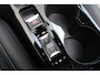 Peugeot e-2008 EV GT Pack 50 kWh | Fase 3 | Navigatie | Camera | Panorama/schuifdak | Stoelverwarming | 18 Inch | Alcantara |