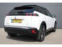 Peugeot e-2008 EV GT Pack 50 kWh | Fase 3 | Navigatie | Camera | Panorama/schuifdak | Stoelverwarming | 18 Inch | Alcantara |