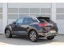 Volkswagen T-Roc 1.5 TSI 150pk DSG Style | Trekhaak | Navigatie | Stoelverwarming | Dodehoeksensor