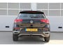 Volkswagen T-Roc 1.5 TSI 150pk DSG Style | Trekhaak | Navigatie | Stoelverwarming | Dodehoeksensor