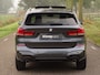 BMW X1 xDrive20i M-Sport | 4WD | Head-up | 19inch! | Keyless| Pano | Trekhaak! 192PK | Flippers