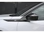 Peugeot e-2008 EV GT 54 kWh 94,6%SOH! | 360 Camera | Achteruitrijcamera | Navigatie | Keyless-Entry | Dodehoek-Detectie |