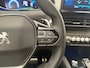 Peugeot 3008 1.6 HYbrid 225 GT Black Pack | Camera | Focal | Carplay | 19" Lichtmetaal | Adaptieve Cruise | Leder/Alcantara | LED | Achteruitrijcamera | Apple Carplay/Android Auto|telefoonintegratie premium | Cruise control adaptief met Stop&Go