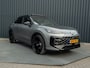 Volkswagen T-Roc 1.5 eTsi R-Line First Edition | Trekhaak wegkl. | 360 Camera | Panodak | Harman/Kardon | Prijs Rijklaar!!