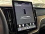 Volvo XC60 2.0 T8 Plug-in hybrid AWD Ultra Dark | Facelift | Pano | 360 Camera | Leer | Winterpakket | Harman Kardon ( Vestiging - Nieuwegein )