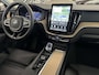 Volvo XC60 2.0 T8 Plug-in hybrid AWD Ultra Dark | Facelift | Pano | 360 Camera | Leer | Winterpakket | Harman Kardon ( Vestiging - Nieuwegein )