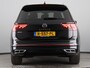 Volkswagen Tiguan Allspace 1.5 TSI R-Line Business+ (NL-Auto / Elek. Trekhaak / Matrix / Camera / ACC)