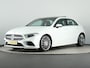 Mercedes-Benz A-klasse 200 AMG Line (Panodak / ACC / Full Led / Distronic+ / Carplay / 19 Inch / Digi dash)