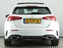 Mercedes-Benz A-klasse 200 AMG Line (Panodak / ACC / Full Led / Distronic+ / Carplay / 19 Inch / Digi dash)